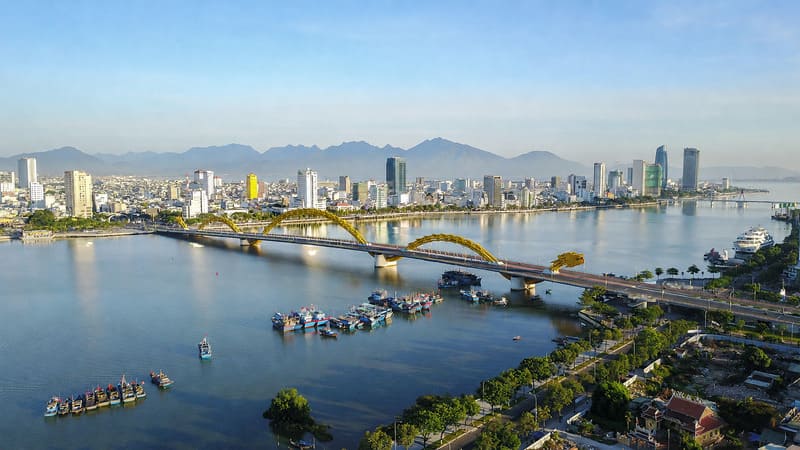 Thám tử Hoàng Chung cung cấp dịch vụ thám tử Đà Nẵng uy tín, bảo mật, hỗ trợ điều tra ngoại tình, xác minh thông tin và giám sát theo yêu cầu trên toàn địa bàn thành phố.